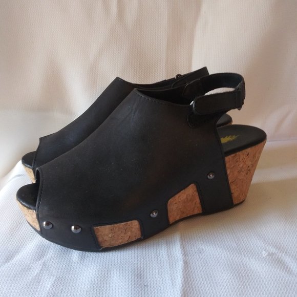 volatile picadillo shoes